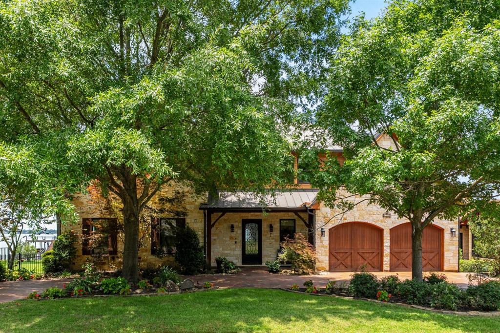 172 Enchanted Drive