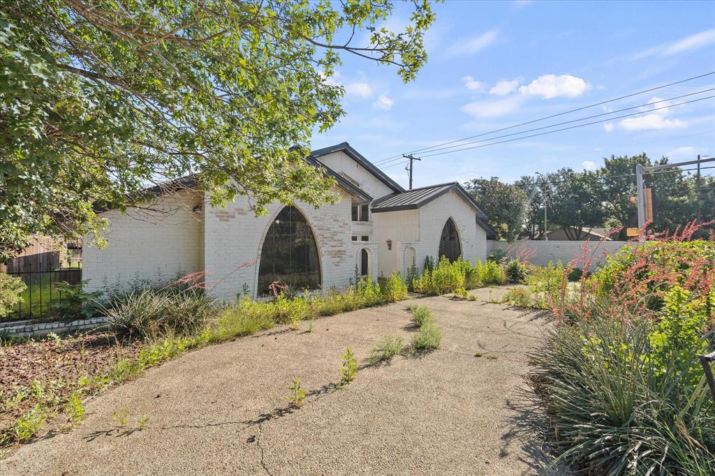 11102 Ferndale Road