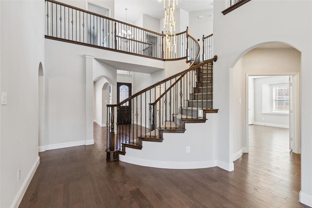 3233 Rolling Meadow Drive