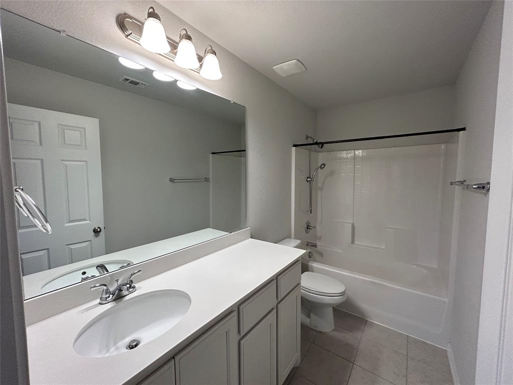 Heartland Ph 8 - Residential Lease