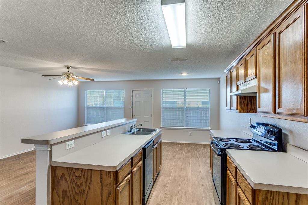 Las Brisas - Residential Income