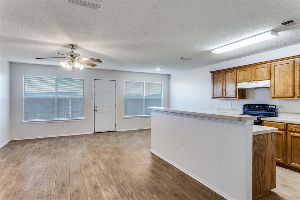 Las Brisas - Residential Income