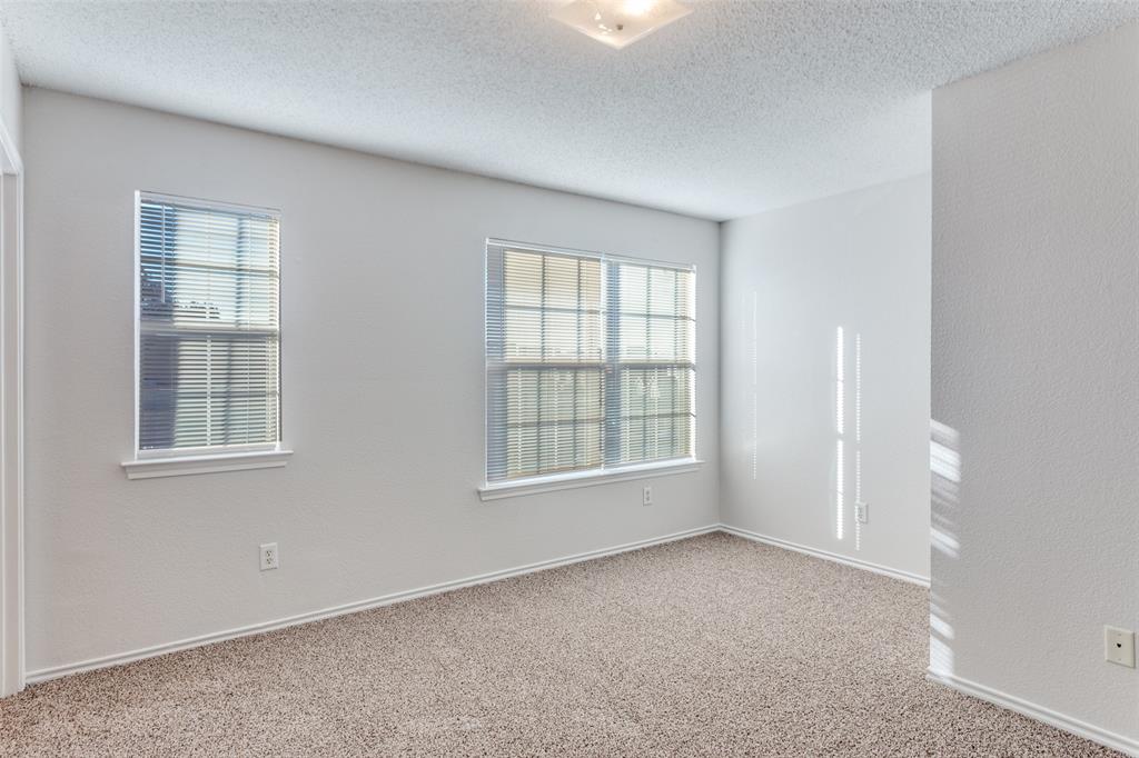 Las Brisas - Residential Income