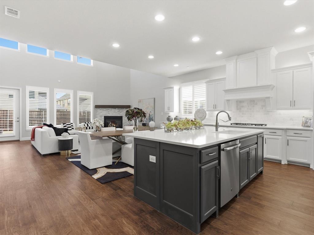 Castle Hills - Ph - Residential