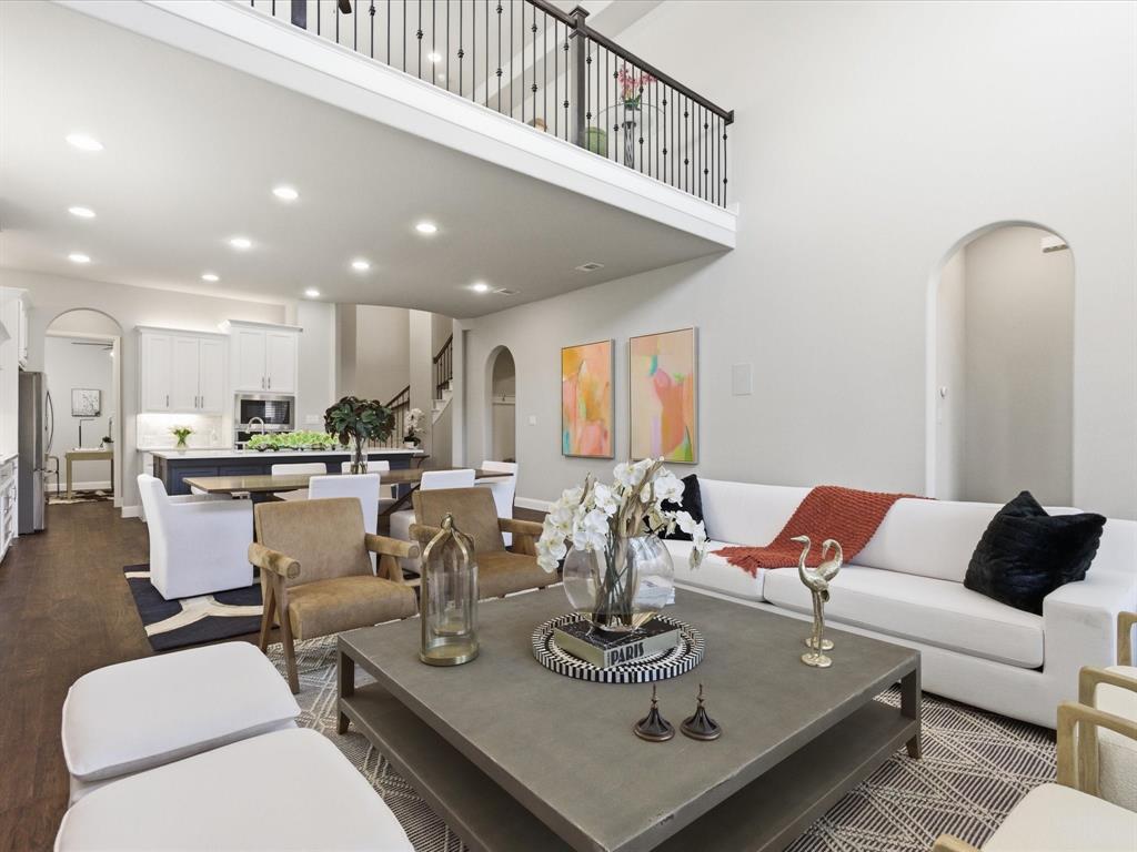 Castle Hills - Ph - Residential