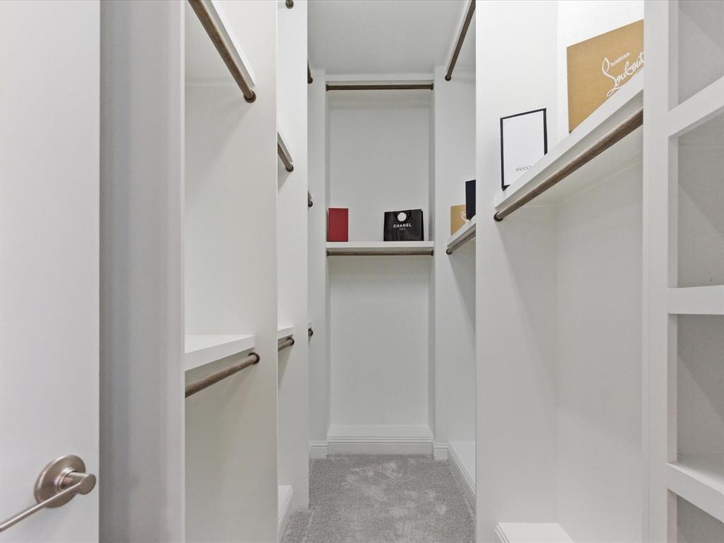 Castle Hills - Ph - Residential