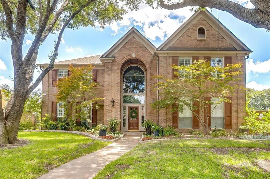 Spacious 5-bedroom home with a flexible layout perfect for families and multi-generational living. This well-maintained property features two master suites, ideal for extended family or guests. The open-concept living area flows seamlessly into the oversized backyard, where you'll find a sparkling pool and plenty of room to play.  Inside, enjoy generous living spaces, updated finishes, and a bonus room that is functional as a playroom, game room, or homework zone. The layout offers both privacy and connection, with ample room for everyone to spread out.  Located near some of the area’s best private schools and just minutes from the Chisholm Trail Tollway, commuting and school drop-offs are a breeze.