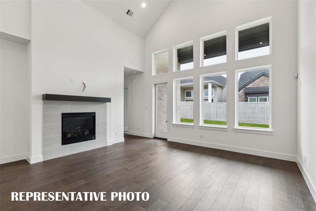 Painted Tree Lakeside South 50s - Residential