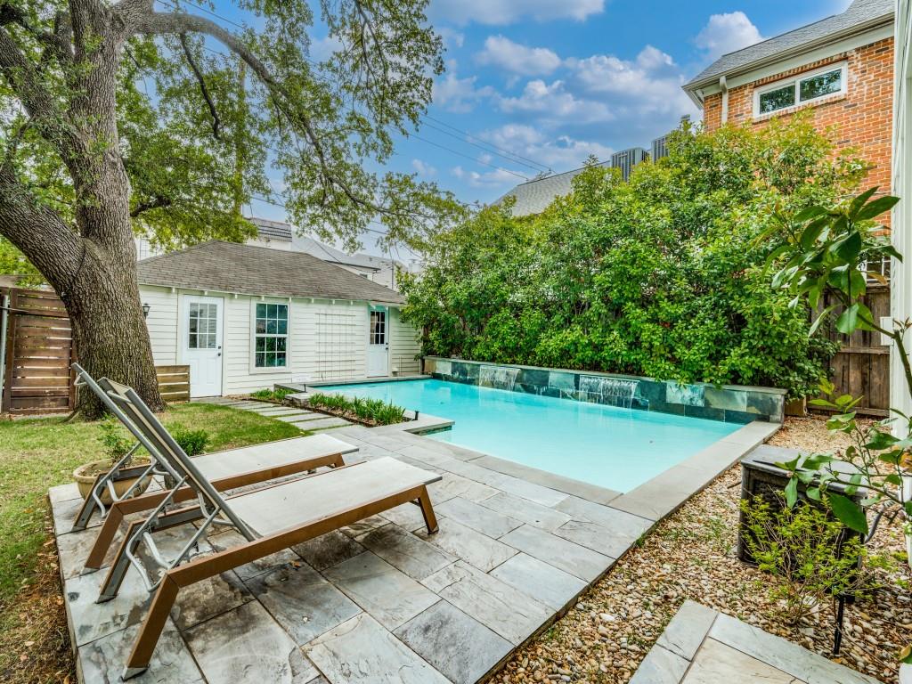 University Highlands - Residential