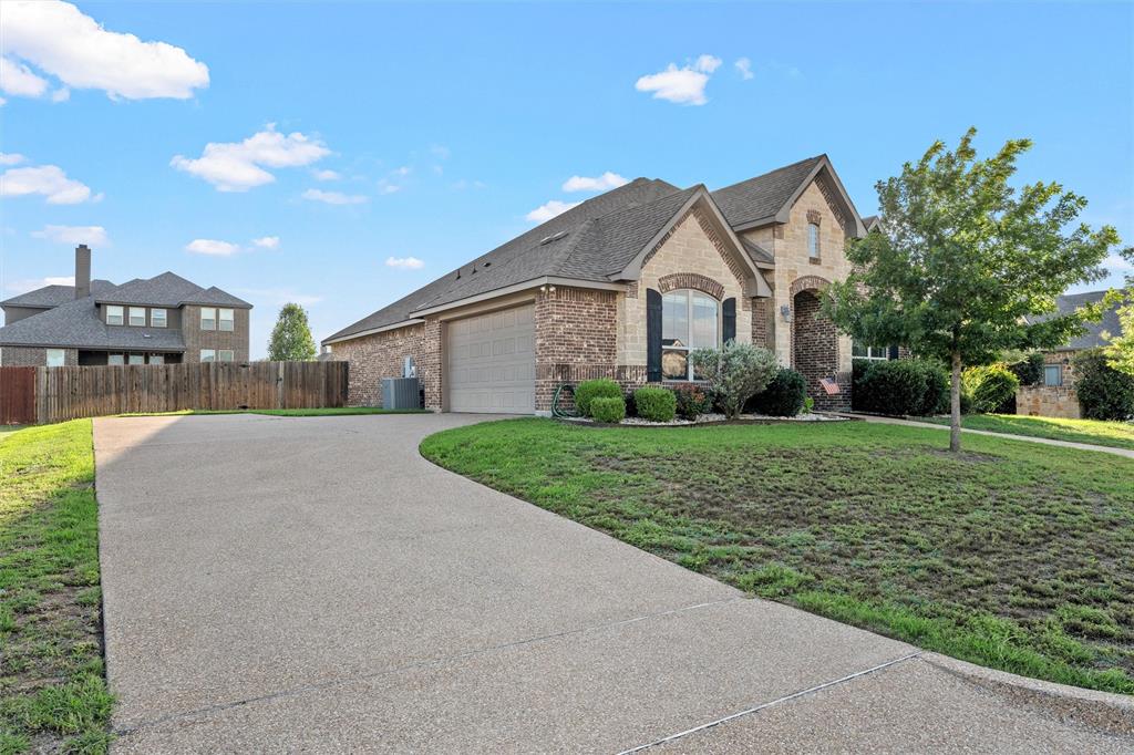 1093 Hesselridge Drive