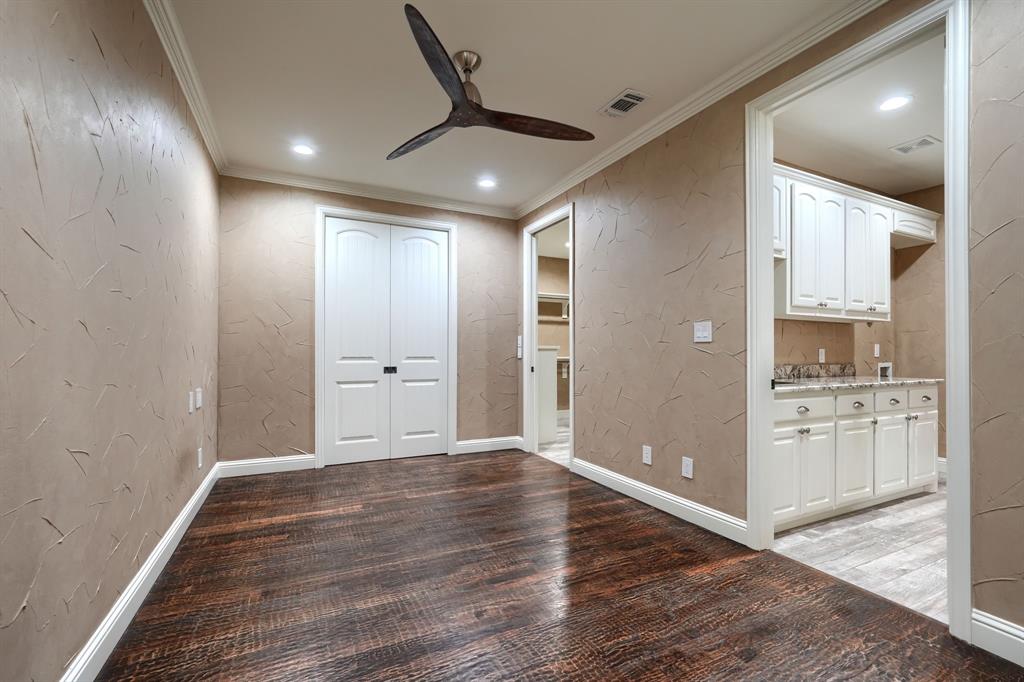 Deer Crossing - Residential