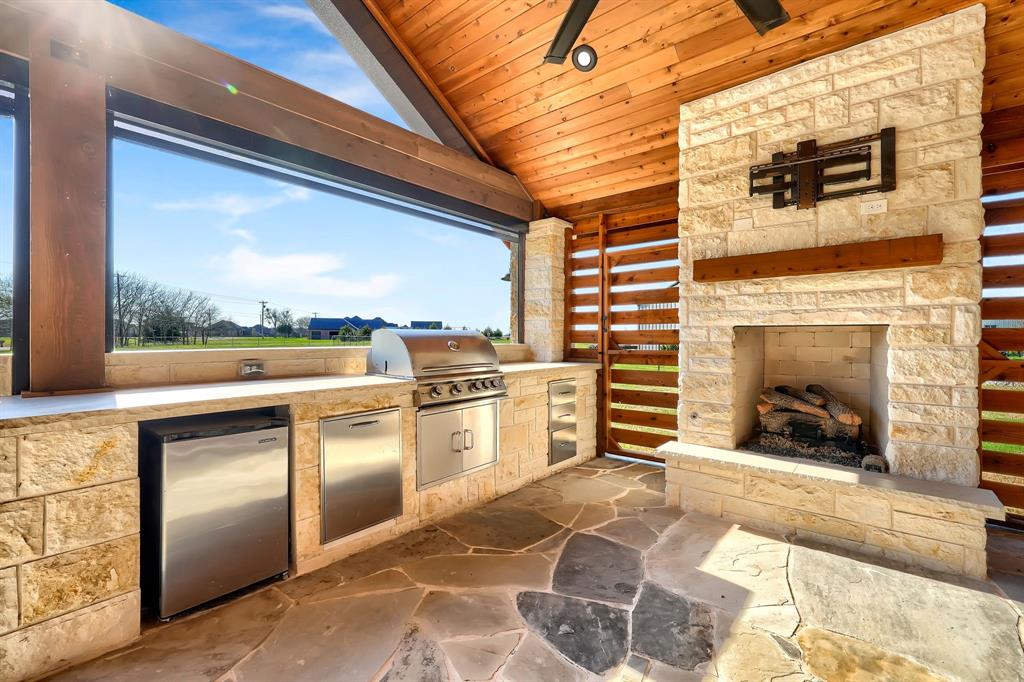 Deer Crossing - Residential