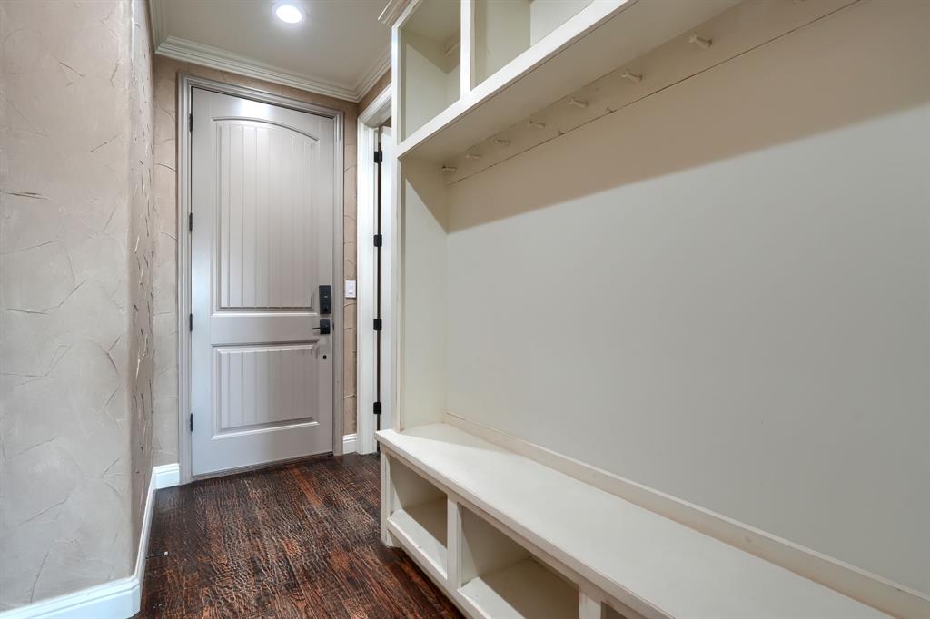 Deer Crossing - Residential