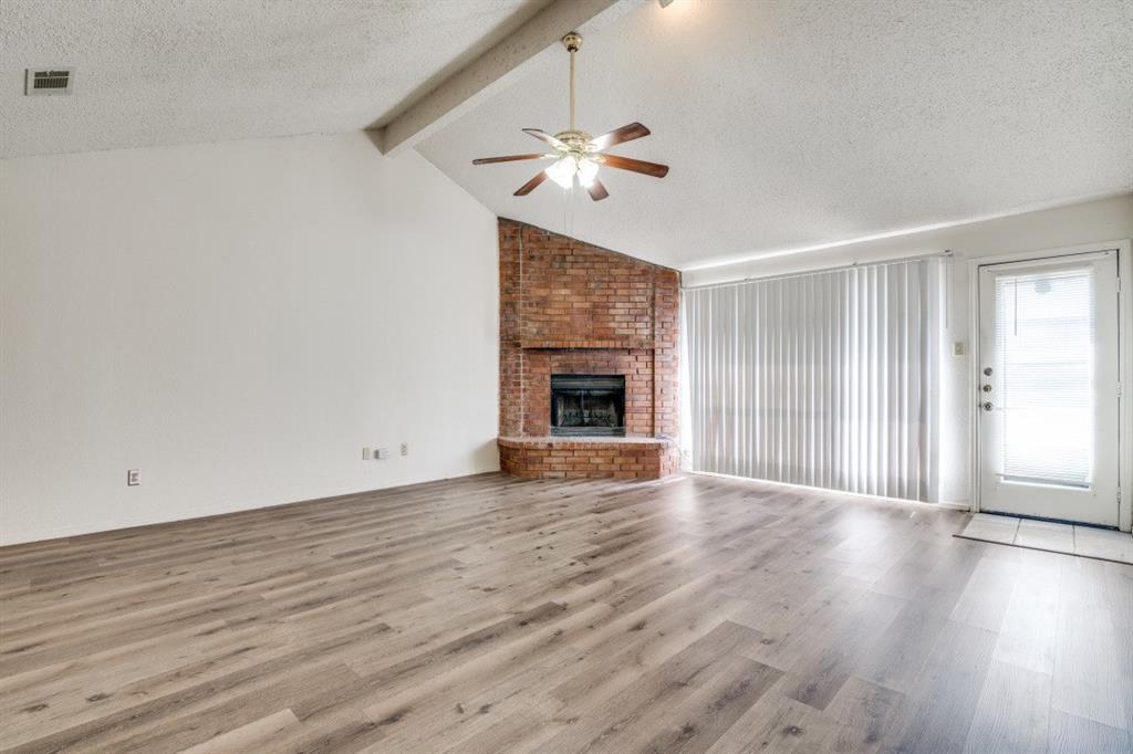 3313 Willowglen Drive