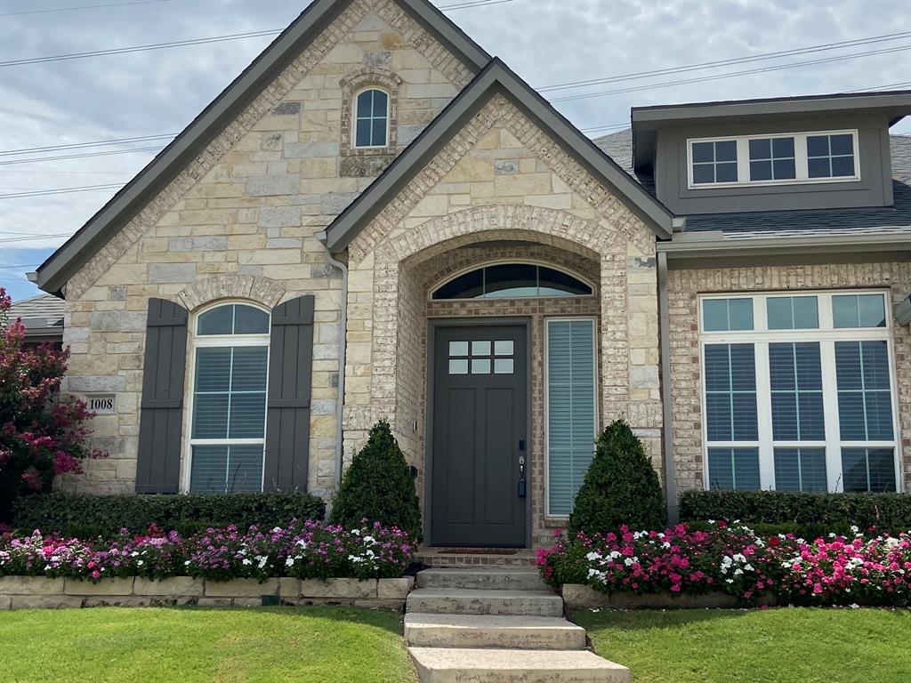 1008 Myers Park Trail