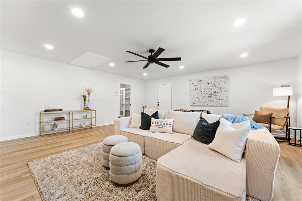 609 Coahuila Drive