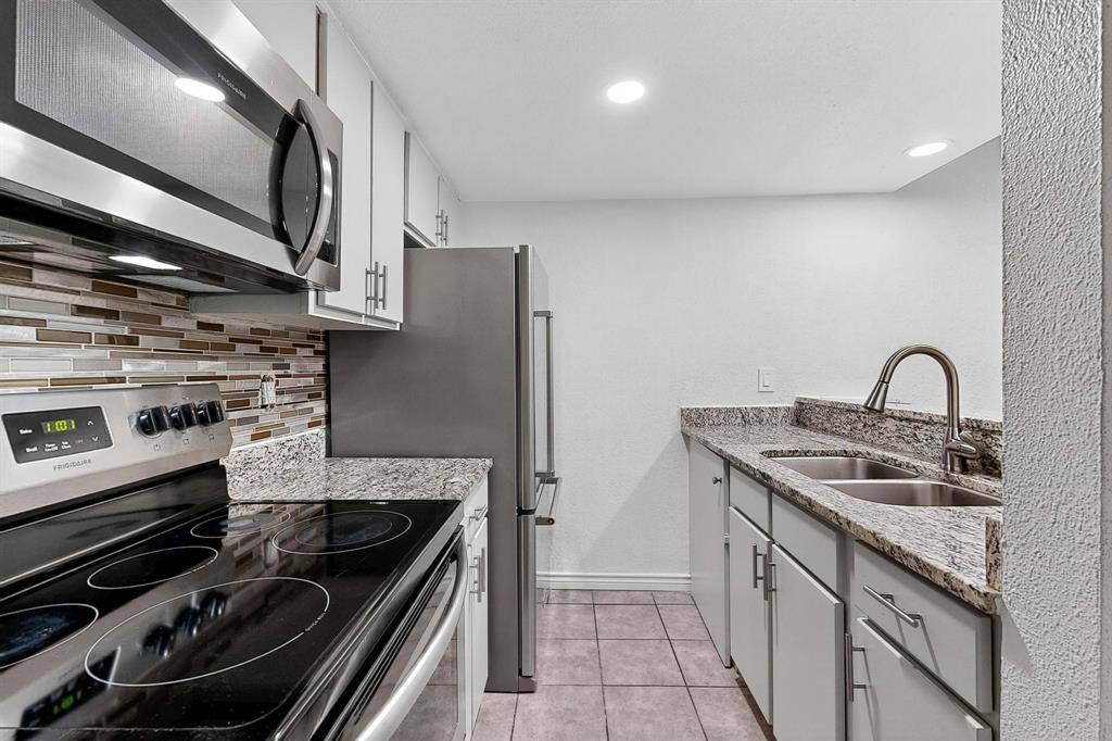 Park Lane Twnhms Ph 01 - Residential