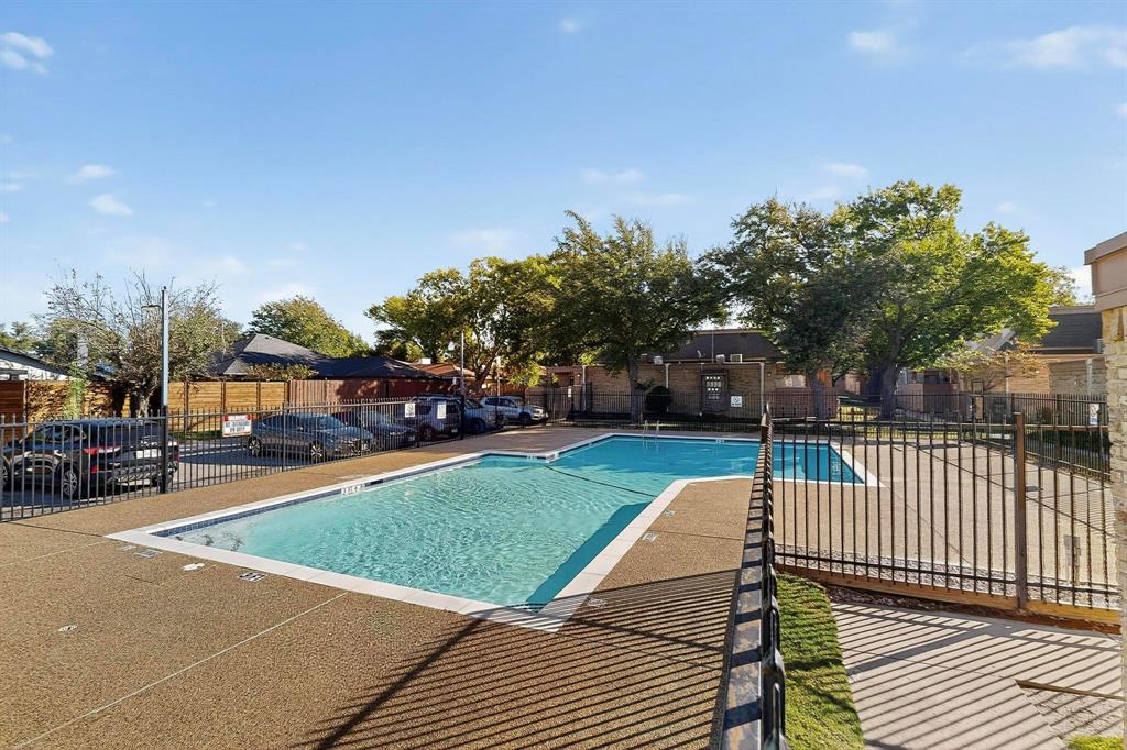 Park Lane Twnhms Ph 01 - Residential