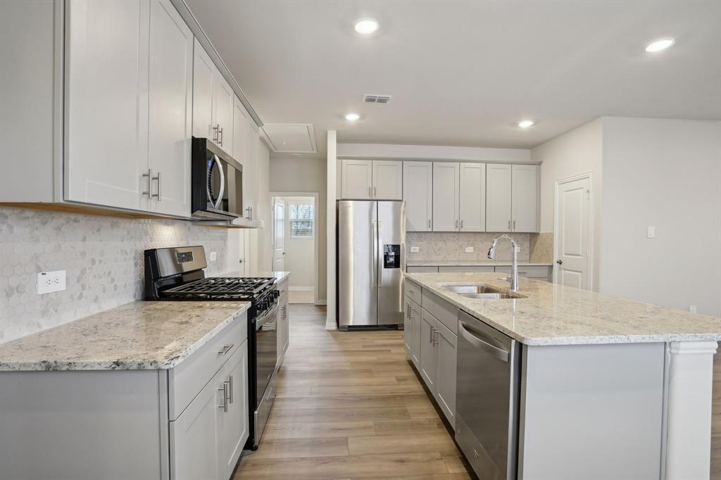 207 Greenbriar Drive