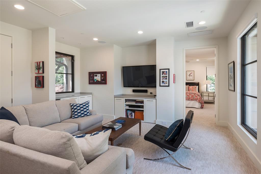 Northaven Manor - Residential