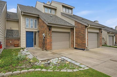 Photo of 110 Summer Place Circle, Pottsboro, TX 75076 (MLS # 21275251)