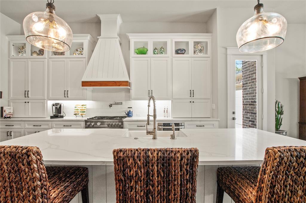 Pinnacle Club - Residential