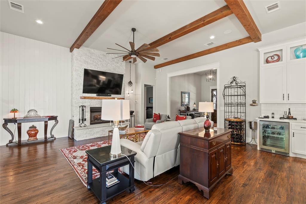 Pinnacle Club - Residential