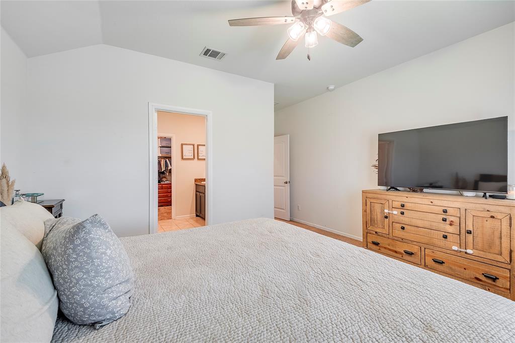 Crowley, Texas 76036, United States, 3 Bedrooms Bedrooms, ,2 BathroomsBathrooms,Residential,Active,204323