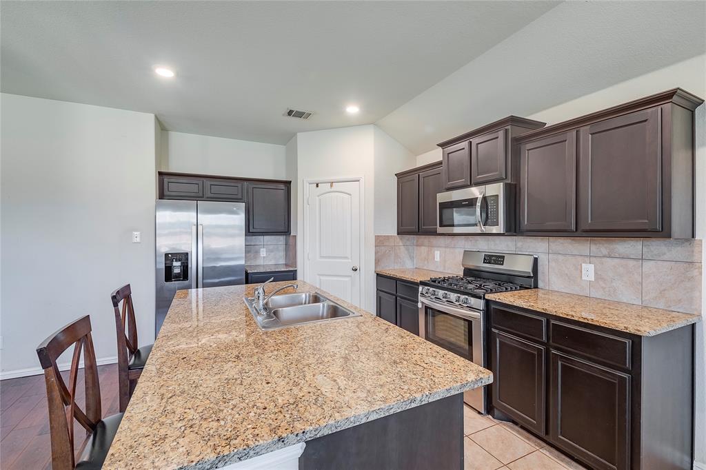 Crowley, Texas 76036, United States, 3 Bedrooms Bedrooms, ,2 BathroomsBathrooms,Residential,Active,204323