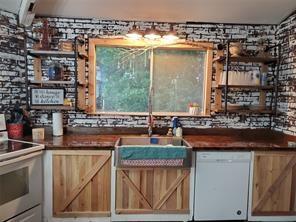 Cedar Shores - Residential