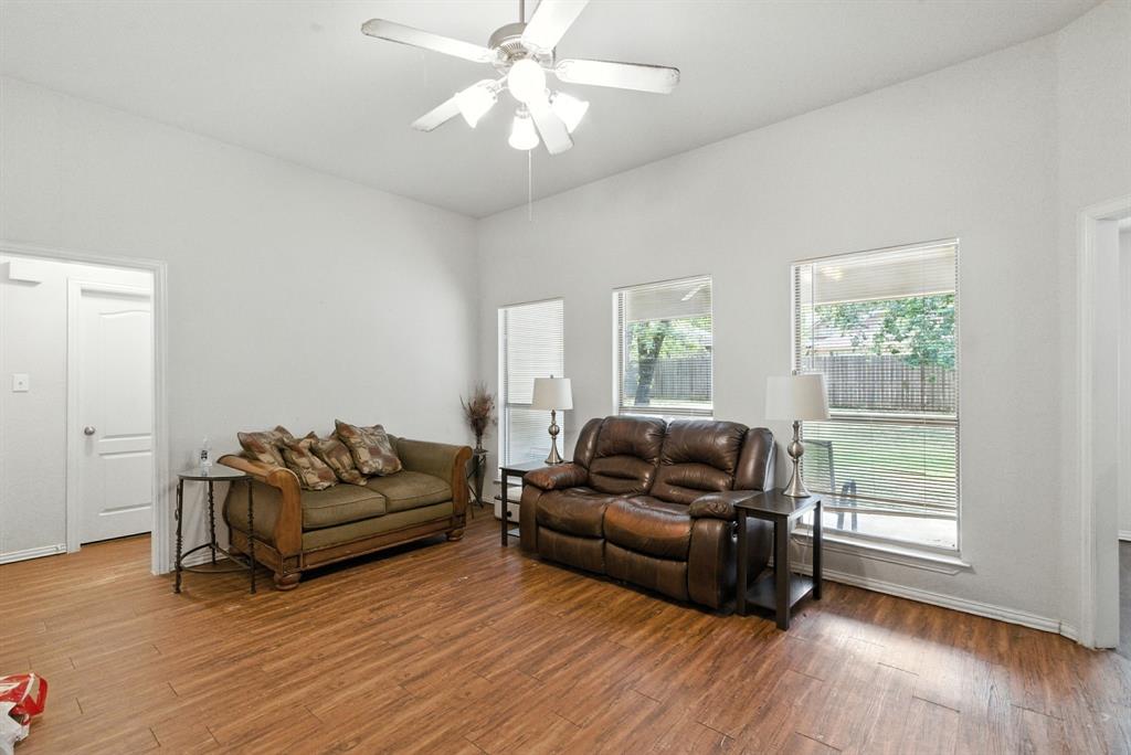 749 Oak Park Drive