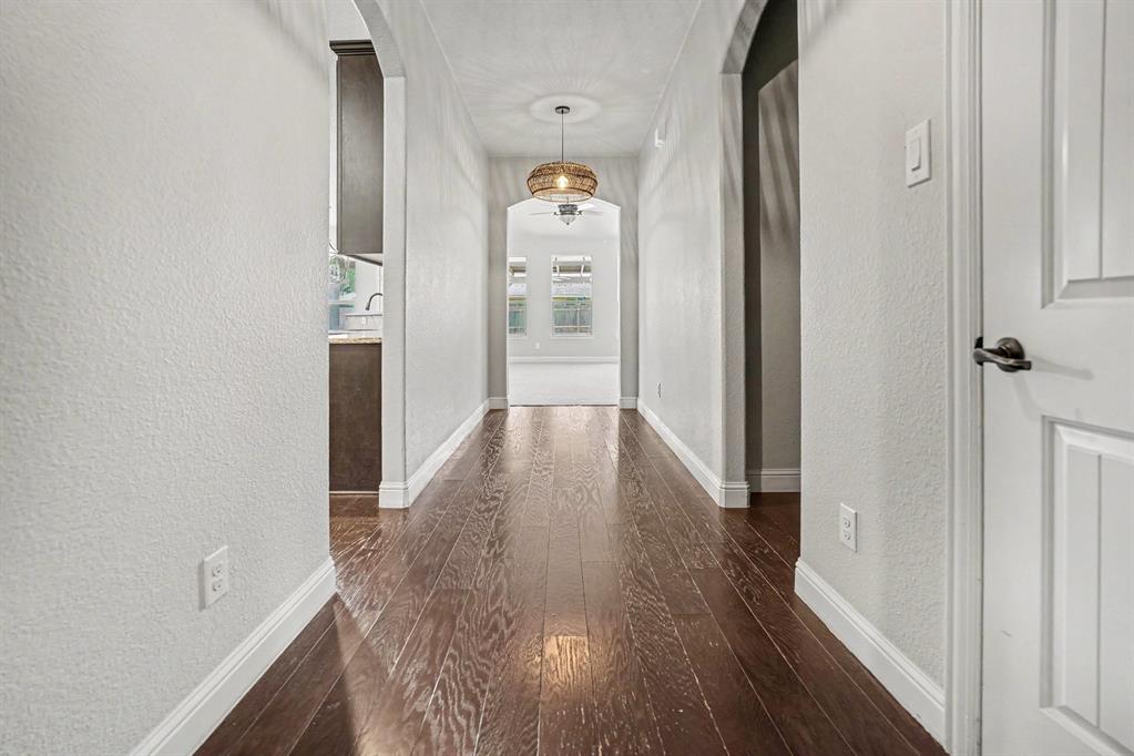 4310 Garden Path Lane