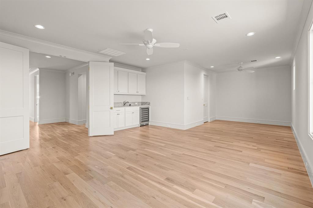 Montrachet Add - Residential