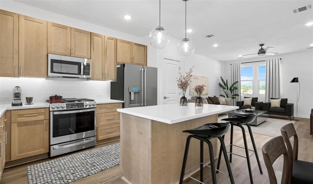 Rolling Ridge - Residential Lease