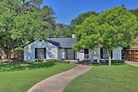 101 Lindenwood Drive Fort Worth TX 76107