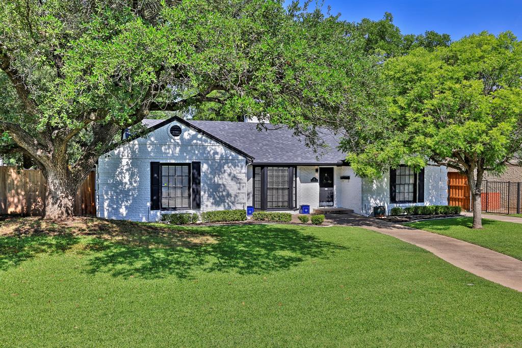 101 Lindenwood Drive