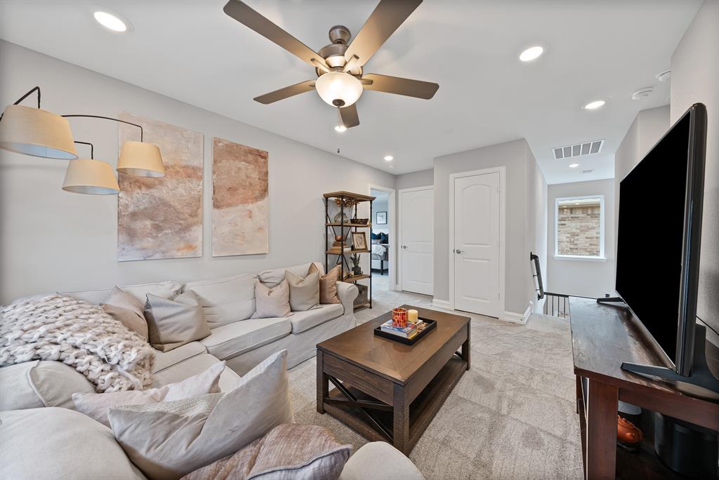 Minor Tennison Vlg Bucker Terrace - Residential