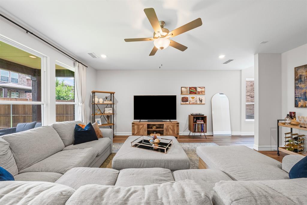 Minor Tennison Vlg Bucker Terrace - Residential