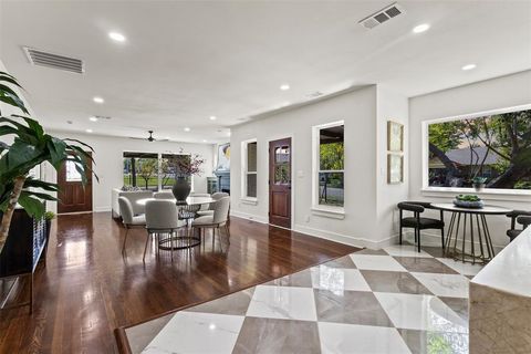 624 N Vernon Avenue Dallas TX 75208