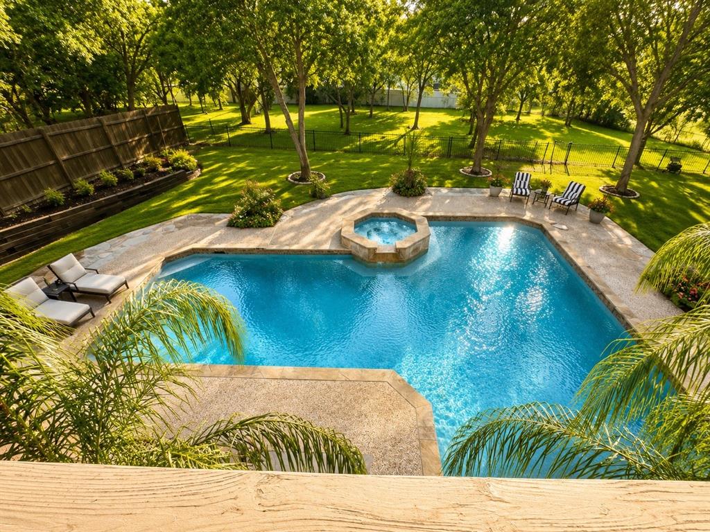 618 Oak Tree Cove