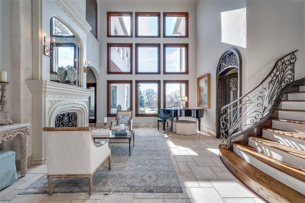 Starwood Ph Four Village 16 - Residential