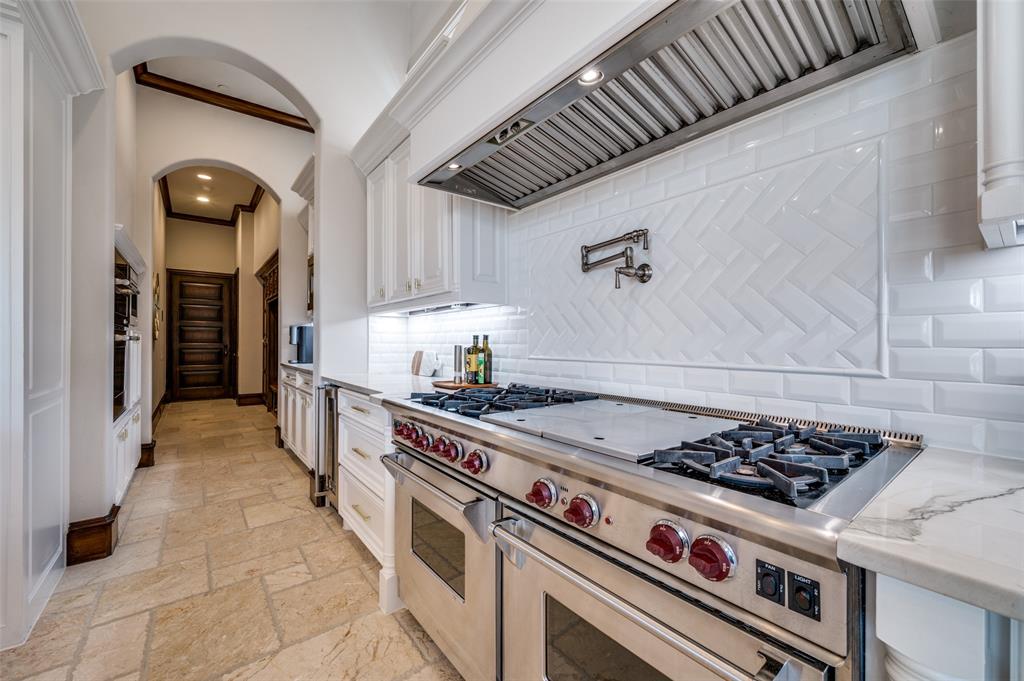 Starwood Ph Four Village 16 - Residential