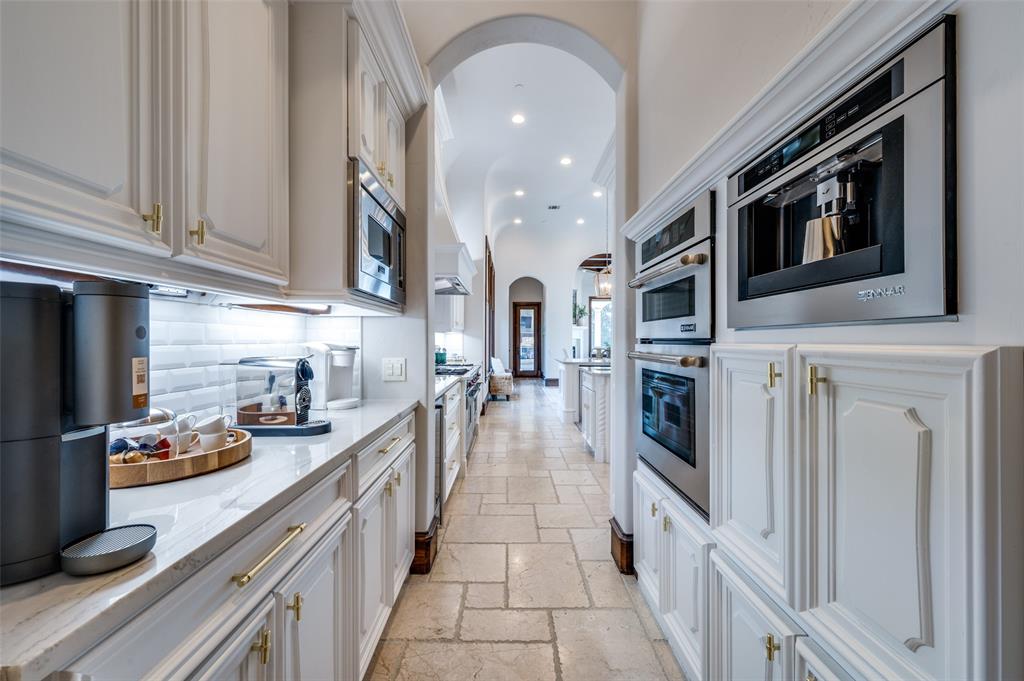 Starwood Ph Four Village 16 - Residential