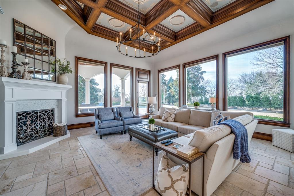 Starwood Ph Four Village 16 - Residential