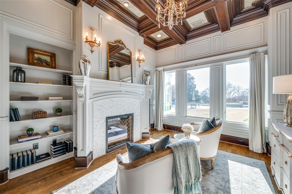 Starwood Ph Four Village 16 - Residential