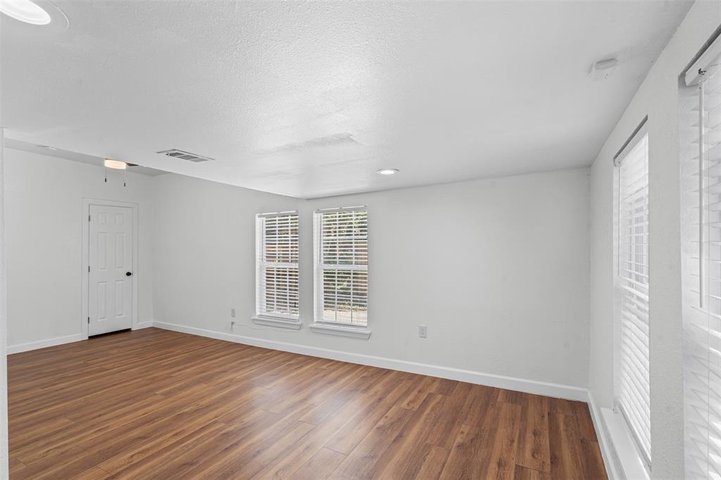 Original Cleburn - Residential