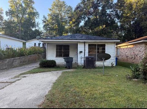 2751 Looney Street Shreveport LA 71103