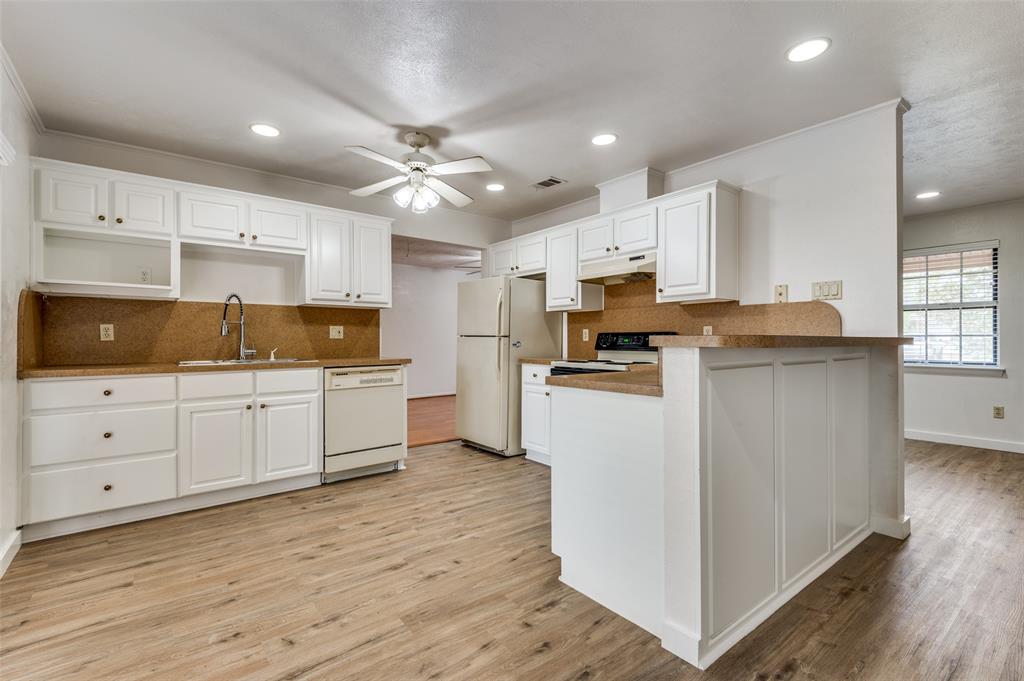 Fairlane Park - Residential Lease