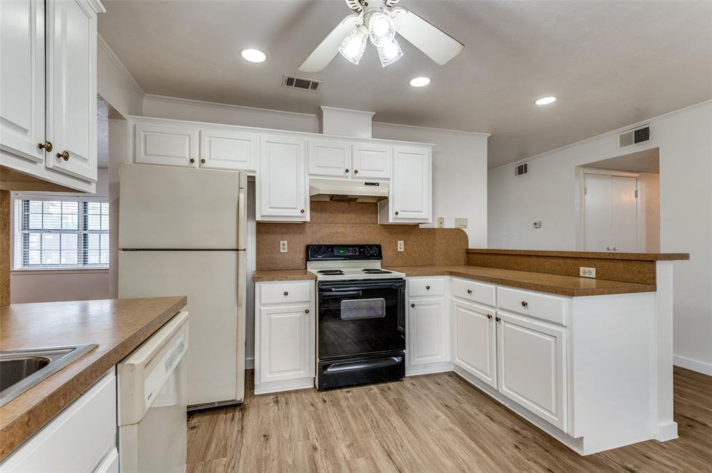 Fairlane Park - Residential Lease