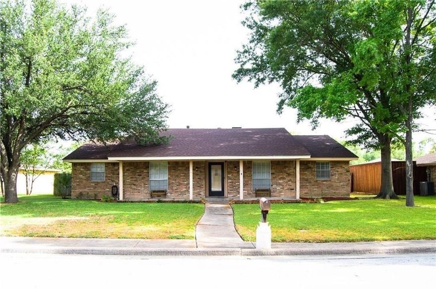 Bring your vision to this spacious home, built in 1976 and full of potential! Located in a well-established, tree-lined neighborhood known for its charm and community feel, this property is a rare find for buyers looking to personalize a home or invest in a renovation project. Situated on a generous lot, the home offers ample outdoor space for entertaining, gardening, or expansion. The interior needs cosmetic updates and repairs, but the layout provides a solid foundation for your dream home. With great bones and classic features, this home is ready for your custom touches. Whether you're a homeowner with a vision or an investor looking for your next project, this property offers both opportunity and value. Don’t miss your chance to unlock the potential of this property in one of the area’s most desirable, established neighborhoods! The seller is entertaining all reasonable offers!